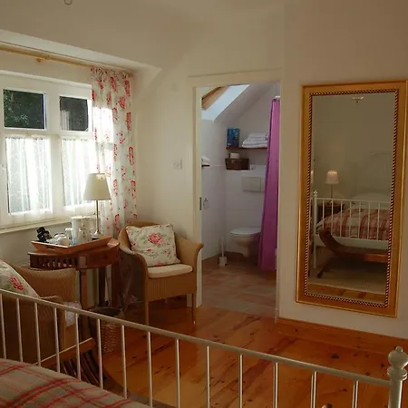 & Bed & Breakfast 4*